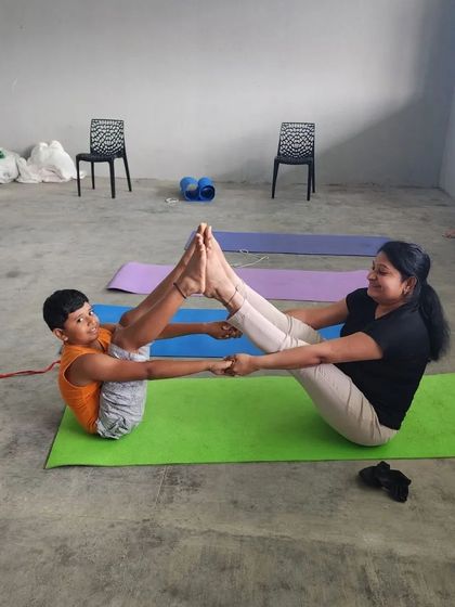 Swimsquare - Swimming Lessons Dry-Land Training: Strength & Flexibility photo 113