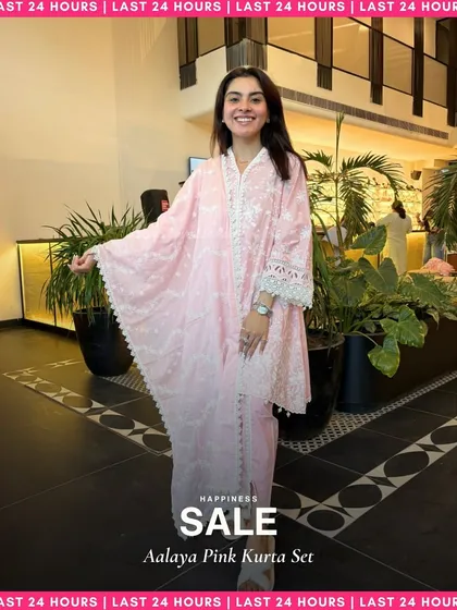 My Aalaya Pink Kurta Set features a flowy, relaxed fit with beautiful white embroidery. It’s designed for ultimate comfort and effortless style.