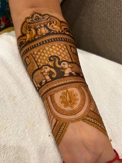 Royal & Traditional Motifs photo 9