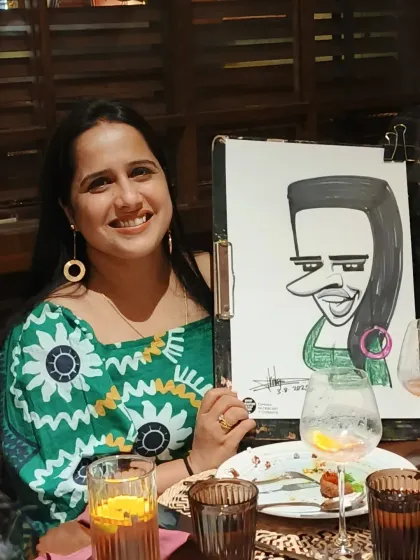 This guest's vibrant personality shines through in her photo. I tried to capture that same energy in her caricature.