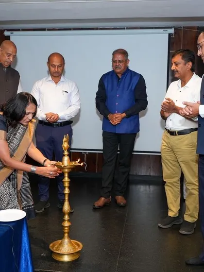 The lamp lighting ceremony to inaugurate the IAI training program.