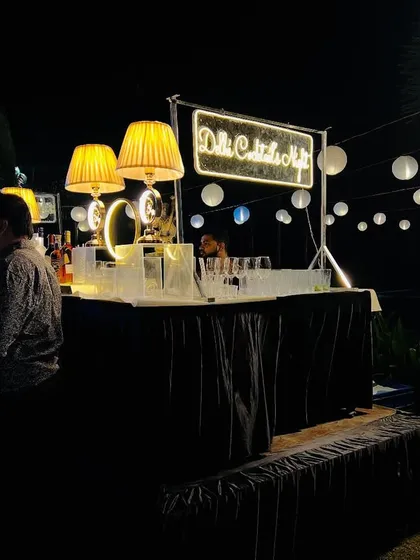 For your cocktail or sangeet night, a stylish bar is a must. I provide full bar setups, complete with custom neon signs, elegant lighting, and professional arrangements.