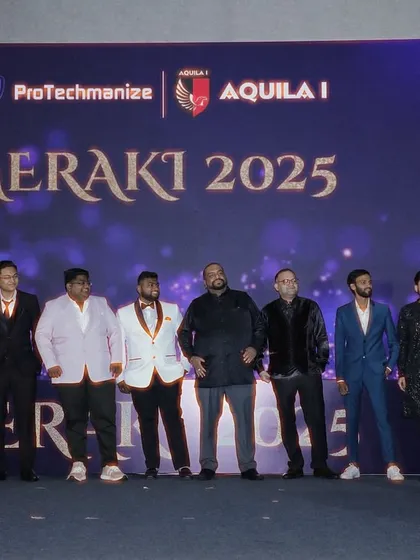 Engaging with the leadership team on stage at Meraki 2025. I work closely with clients to ensure a smooth and collaborative event.