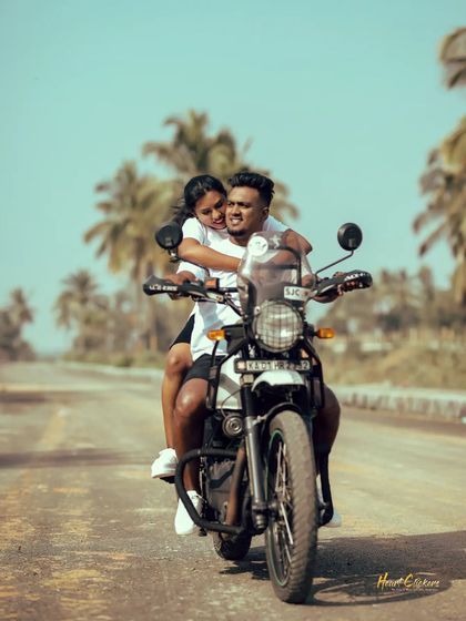 Heart Clickers - Pre-Wedding & Couple Photoshoots Adventurous & Themed Shoots photo 3