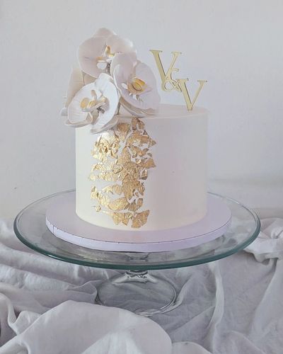 Wedding & Engagement Cakes
