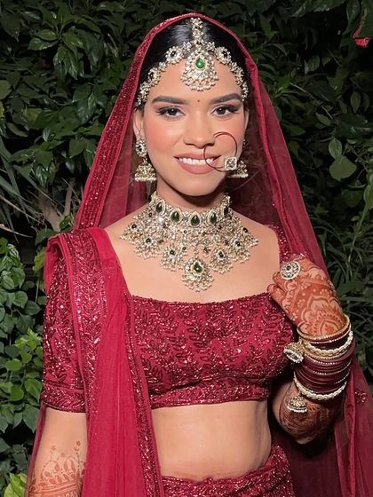 The final look for my bride Sandhya. A timeless and elegant soft glam look with a flawless base that lets her natural beauty shine through. She is radiating pure grace.