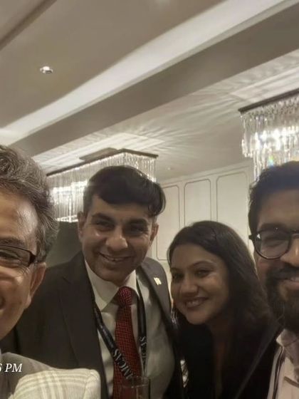 A selfie with mentors and colleagues at IMCAS Asia. These conferences are also about reconnecting with friends in the industry.