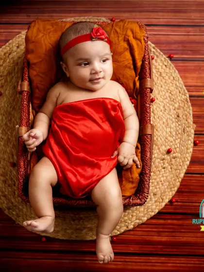 From a pout to a smile in moments. We are patient and work with your baby's mood to capture a variety of expressions.