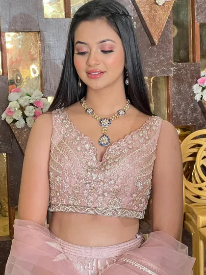 A close-up of the pink shimmery eyeshadow.