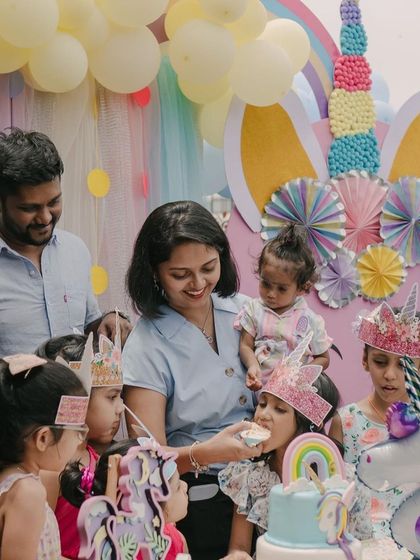 The best part of a birthday party? Cake! We love seeing the joy on kids' faces as they celebrate their special day with friends, family, and a touch of artistic flair.