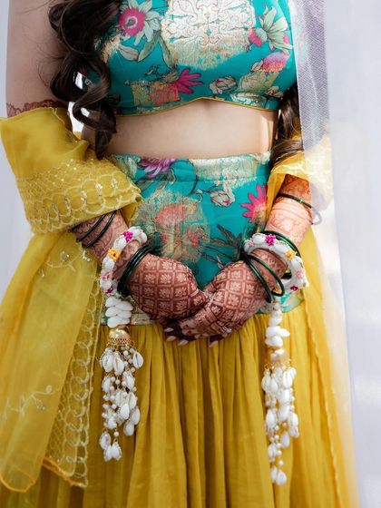 The Rich Henna Stain: My Dark Stain Guarantee photo 3