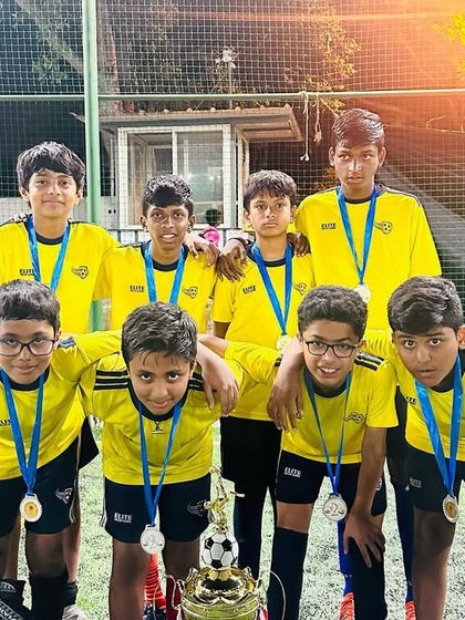 Elite Soccer School - Youth Football Coaching Programs Advanced & Competitive Training (Ages 11-16) photo 18