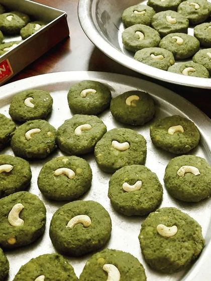 Diviskitchen - Customizable Boxed Meals Our Signature Snacks & Starters photo 5