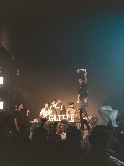 Crowd Control: The MC Experience photo 13