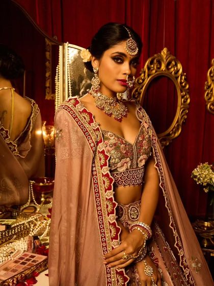 Artful Bridal Hairstyles photo 45