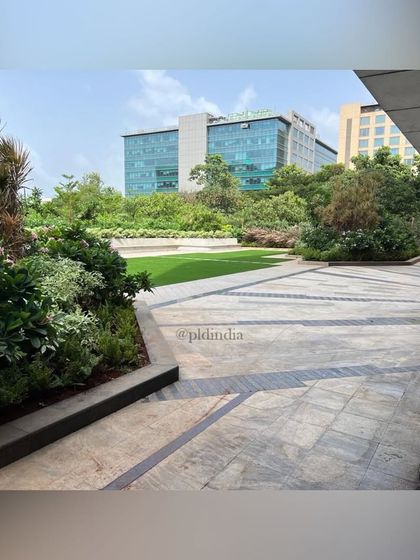 Corporate Campus & Amenity Spaces photo 5