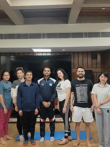 A group photo of our February batch with students from 13 different countries, a testament to our global reach.