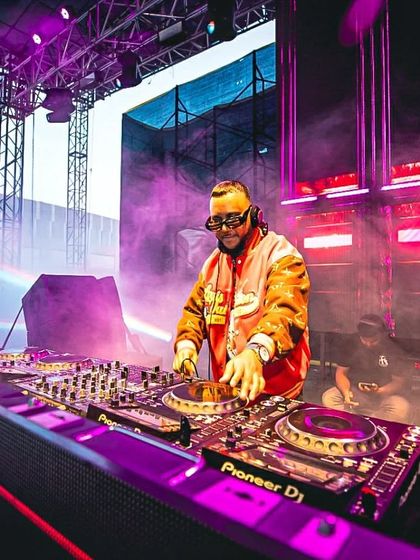 DJ Panic - DJ Services Festival Stages & Big Events photo 21