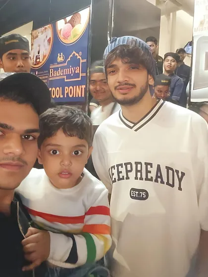 Comedian Munawar Faruqui sharing a laugh and a meal with his family at our Colaba outlet. It's always a pleasure to host him.