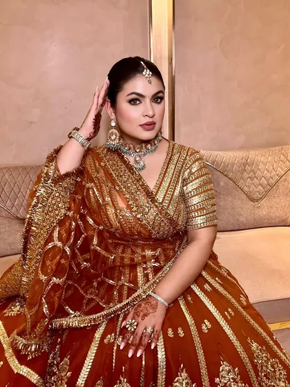 Feeling like a queen in this traditional outfit.