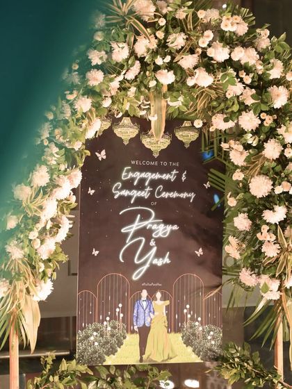 Elegant Entrances & Passageways photo 9