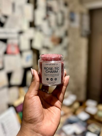 Our limited edition Rose-tic Charm salt soak, a popular item at our pop-up events and for festive gifting.