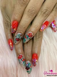 Nail Art & Design