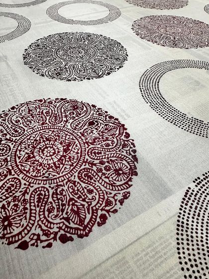 Our printing tables filled with interesting print concepts for a pop-up with Dhi. Co-creating with designers and experimenting with different layouts and colors always results in the most beautiful, one-of-a-kind pieces.