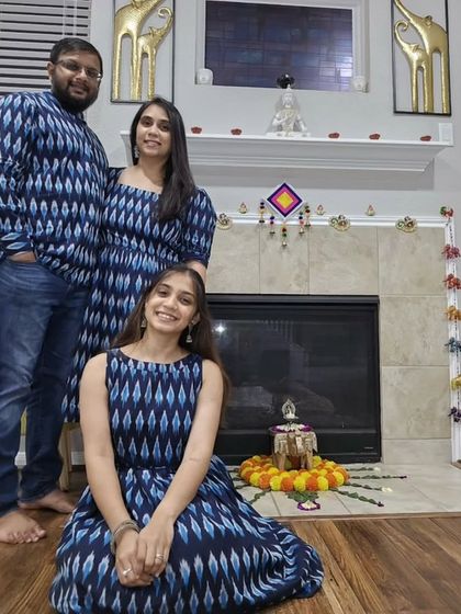 Nothing makes me happier than seeing families twinning in my outfits. Here's a beautiful family in the US celebrating in our custom-made blue Ikat handloom sets.