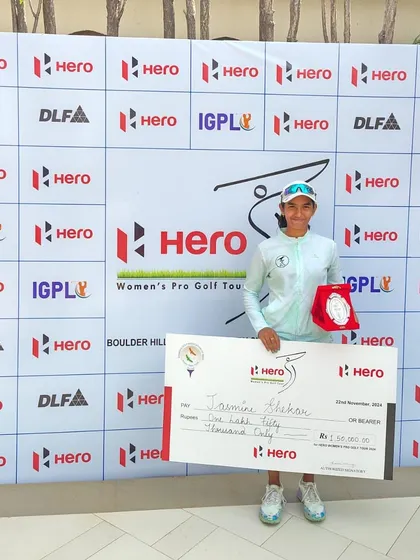 Congratulations to Jasmine Shekar for her victory at the 15th Leg of the 2024 Hero Women’s Pro Golf Tour. A spectacular bogey-free final round secured her a commanding four-shot win.