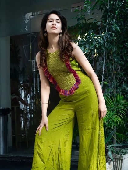 Indoor & Lifestyle Portraits photo 15