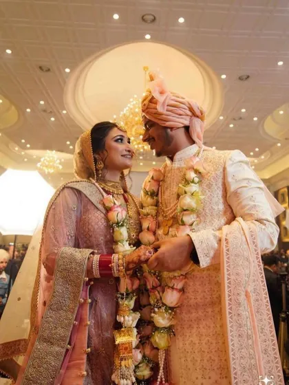 A beautiful Anand Karaj moment. The bride and groom look so serene and happy in their matching pastel outfits.