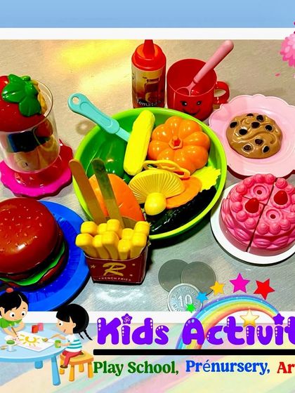 Our Food Club uses pretend play to spark creativity and learning. This colorful spread of play food, including a burger, fries, and cake, allows children to practice social skills, language, and an understanding of the world through imaginative role-playing.