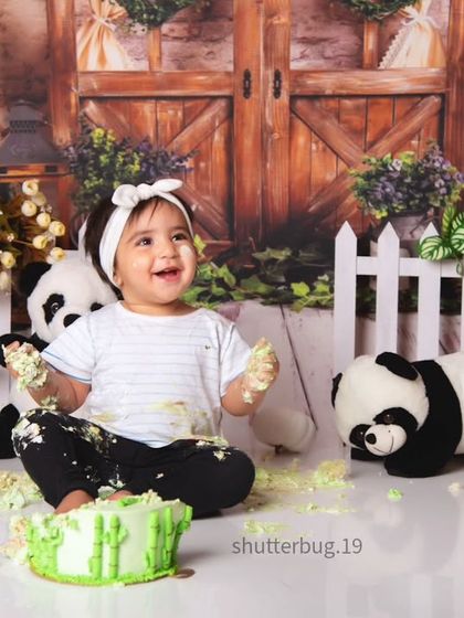 First Birthday & Cake Smash Fun photo 8