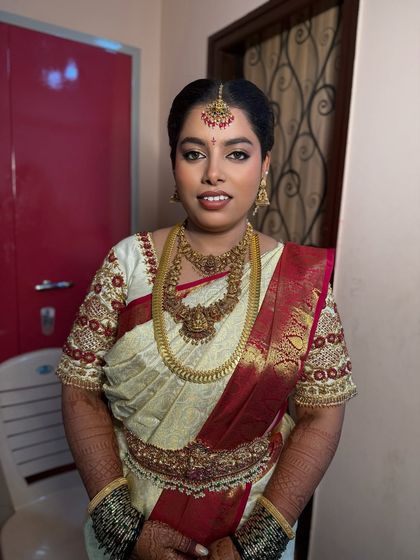 Sneha Kiran - Bridal & Event Makeup Artistry Traditional South Indian Muhurtham Brides photo 6