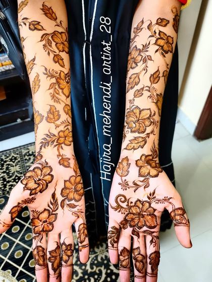 Hajira Mehendi Artist - Mehndi Artist Services Modern & Minimalist Designs photo 89