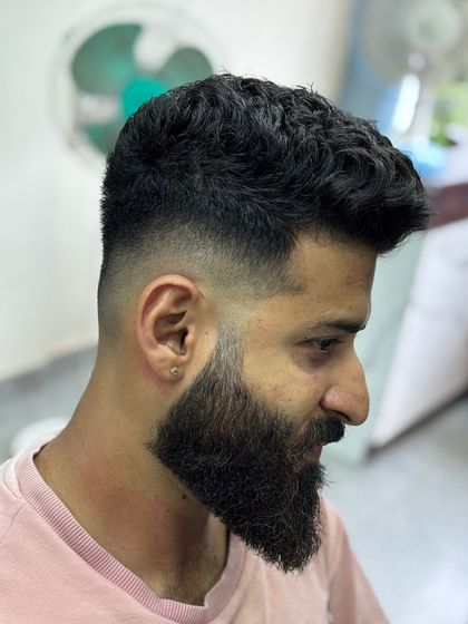 Deva rv - Men's Haircuts & Grooming Signature Fades & Tapers photo 7