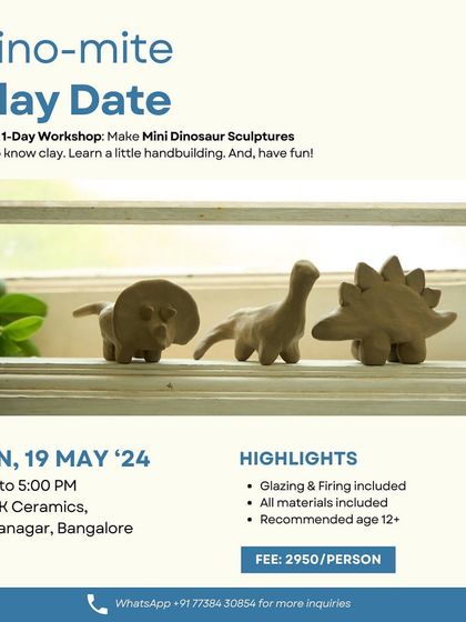 Unleash your inner paleontologist in our 'Dino-mite' clay date. This workshop is all about sculpting your favorite mini dinosaurs, perfect as small decorative figures.