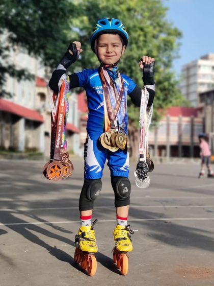 Another look at our young champion Dhairya Shah with his impressive collection of medals. His success in both professional and recreational inline categories is a testament to his hard work.