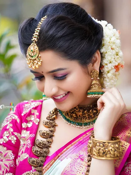 A final, stunning portrait of Ashika Ranganath, perfectly capturing the grace and beauty of a South Indian bride.
