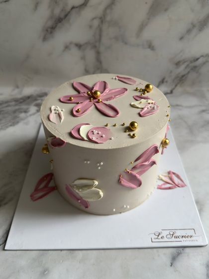 Le Sucrier - Custom Cakes Modern Buttercream Artistry photo 3