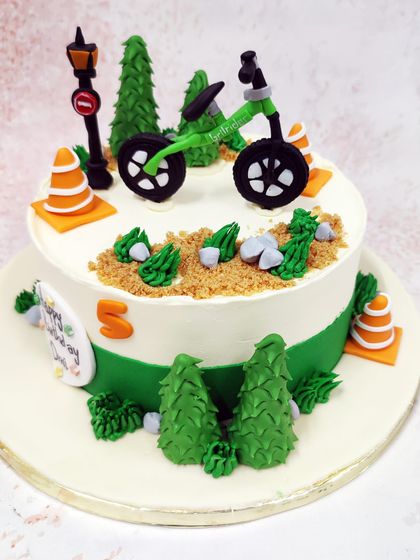 Liliyum Patisserie - Special Occasion Cakes Additional Work photo 11