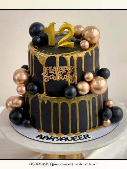 This black and gold two-tier cake is all about modern elegance. It's a 2kg Black Forest cake, but not the ordinary kind. I layer it with my own homemade cherry compote for a flavour that's as sophisticated as the design.