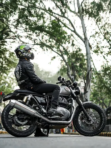 Capturing the rugged spirit of the Royal Enfield Interceptor 650, this shot is an example of how I create atmospheric lifestyle content for automotive brands, focusing on the connection between the rider, the machine, and the environment.