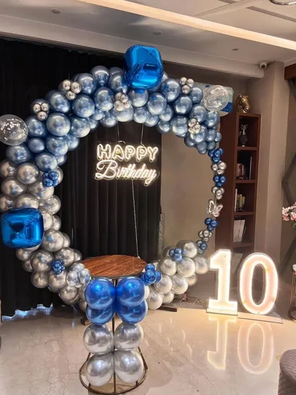 Another angle of the blue and silver ring, showing the light-up numbers.