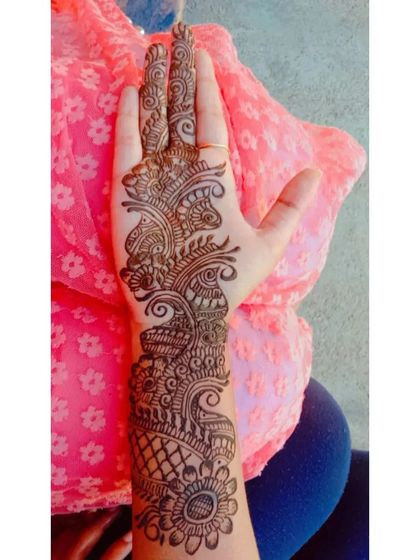 Chandu - Guest & Party Mehendi Elegant Arabic & Bail Designs photo 3