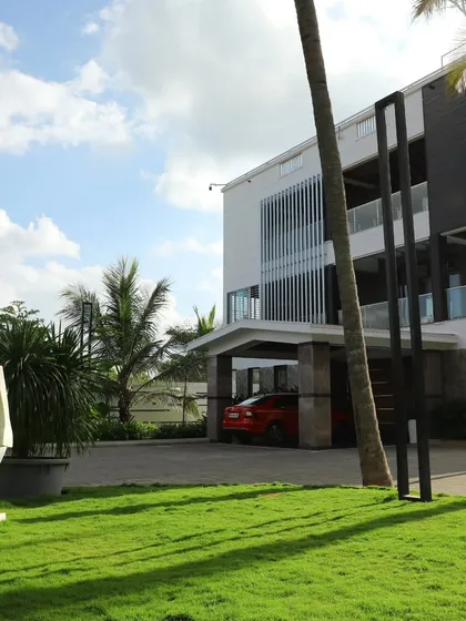 A healthy lawn is the anchor for a home's landscape. My work includes complete turf care, from mowing and edging to soil treatment, ensuring a lush, green foundation for this modern residence.