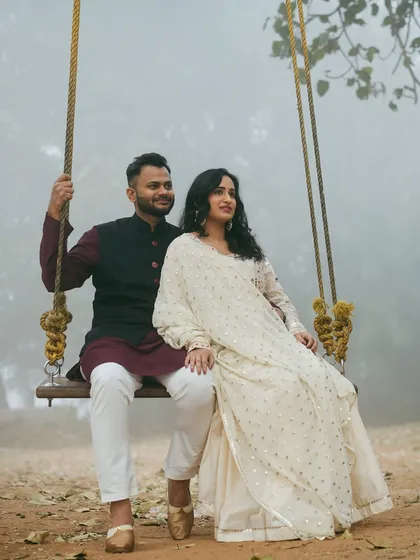 The simple wooden swing in our garden is a favorite for many couples. On a misty morning, it becomes an incredibly dreamy and serene setting for a pre-wedding photoshoot.