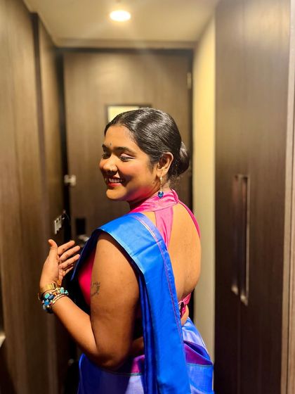 Another saree, another shaadi. I'm experienced in performing at Indian weddings and know exactly how to bring the right musical energy.