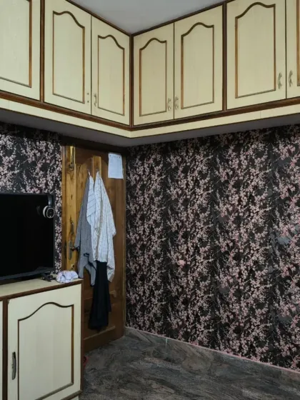 Ansari - Wallpaper & Mural Installation Nature & Floral Designs photo 9